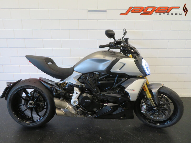 DUCATI DIAVEL 1260 S NIEUWSTAAT! HISTORIE