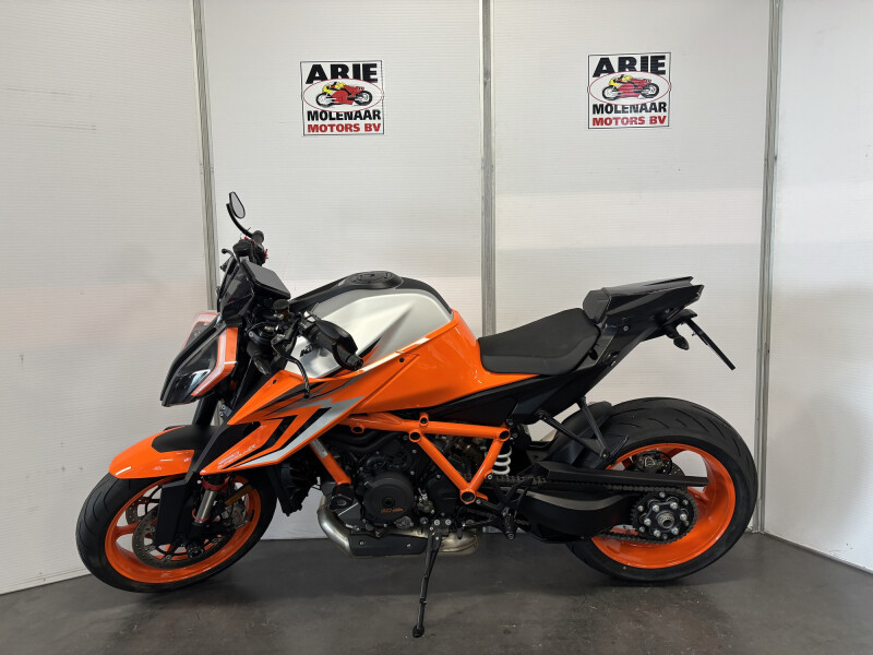 KTM 1290 Super Duke R