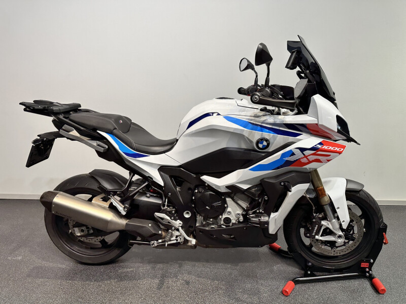 BMW S 1000 XR model E/P