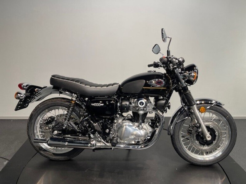 Kawasaki W800