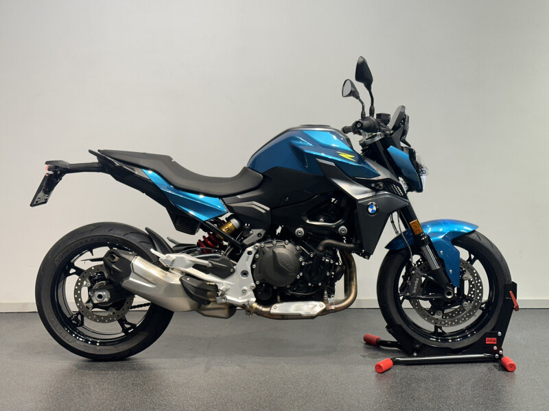 BMW F 900 R