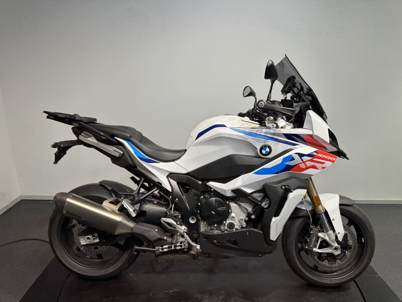 BMW S 1000 XR model E/P
