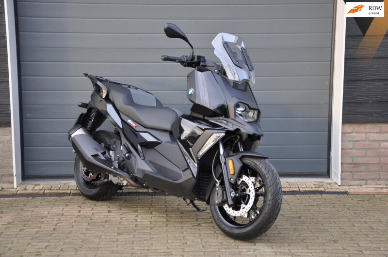 BMW C 400 X 7500 km!