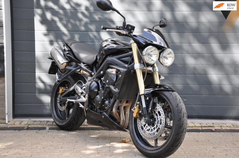 Triumph Street Triple 675