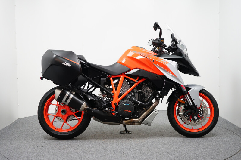 KTM 1290 SUPER DUKE GT