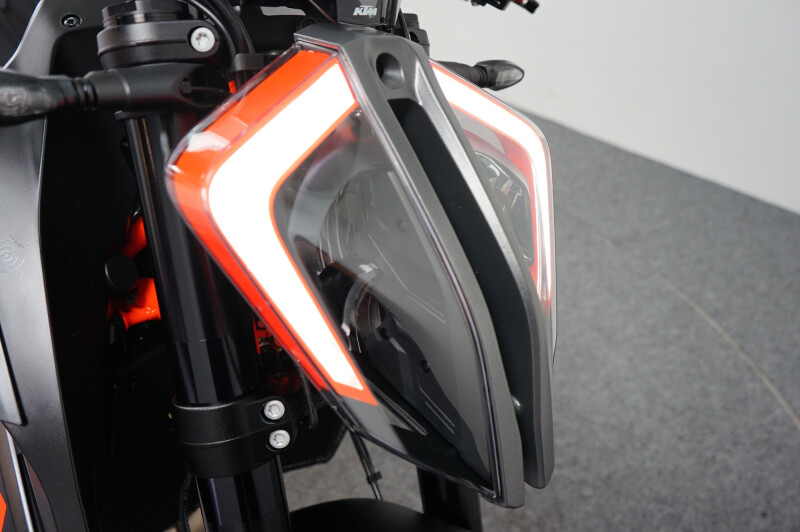 KTM 1290 SUPER DUKE R GERESERVEERD RS
