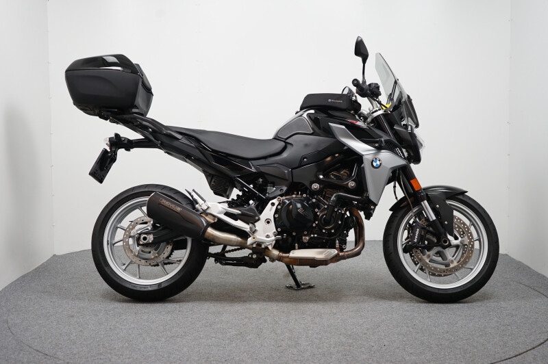 BMW F 900 R