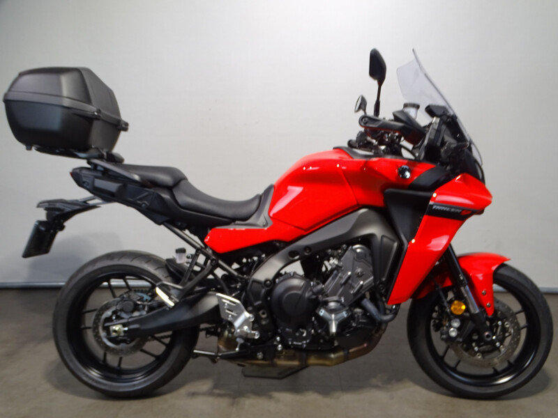 Yamaha TRACER 9