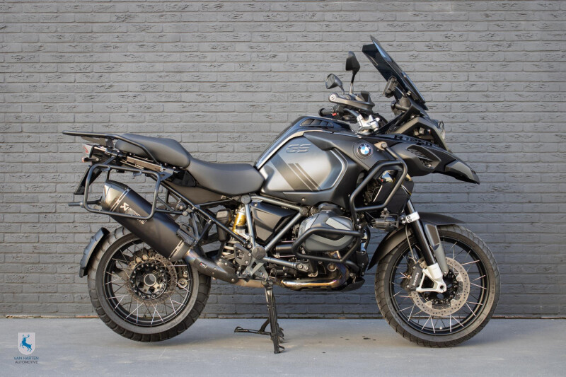 BMW R 1250 GS Adventure Triple Black / 1ste eigenaar / Zwart optiek / Akrapovic