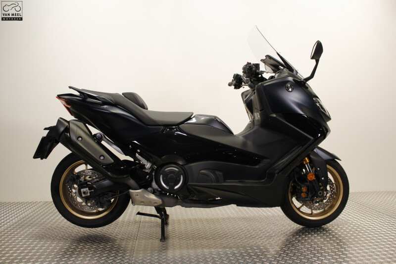Yamaha TMAX Tech MAX