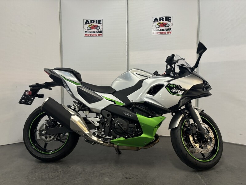 Kawasaki Ninja 7 Hybrid