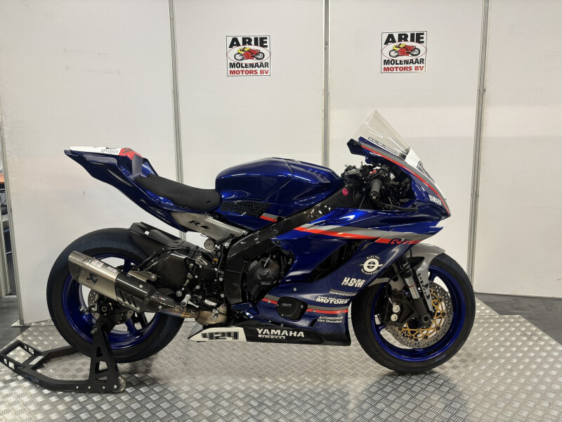 Yamaha YZF R6