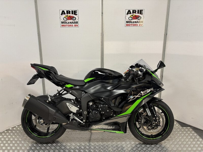 Kawasaki Ninja ZX 6 R