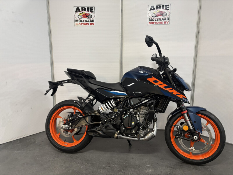 KTM Duke 125 ABS