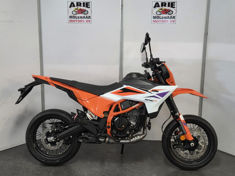 KTM 390 SMC R