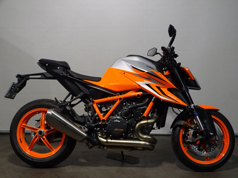 KTM 1290 SUPERDUKE R EVO
