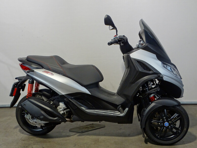 Piaggio MP3 300 SPORT HPE