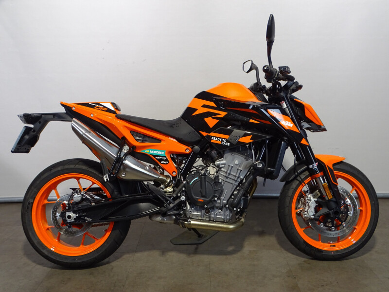 KTM 890 DUKE GP