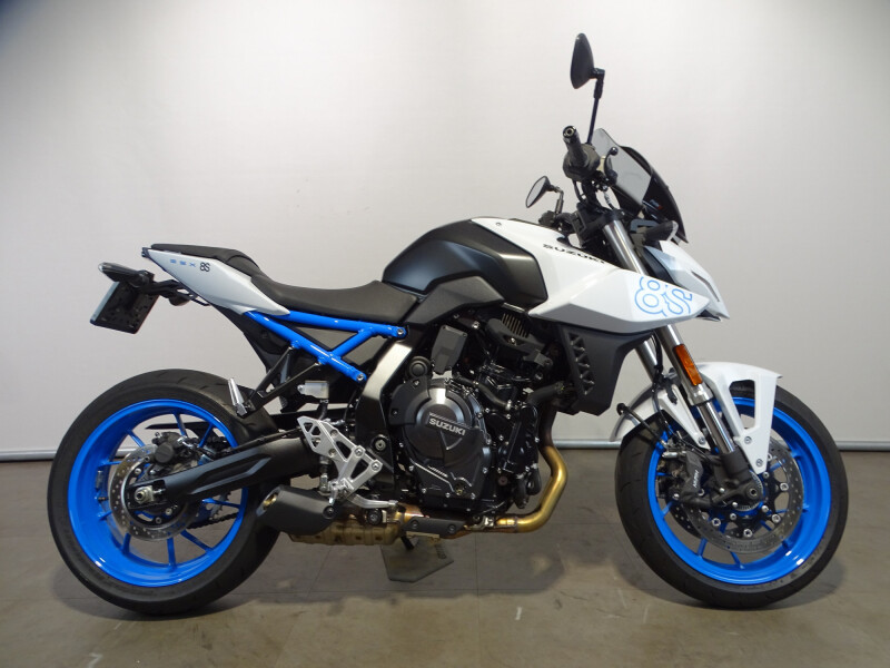 Suzuki GSX-8S