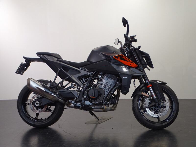 KTM 990 DUKE