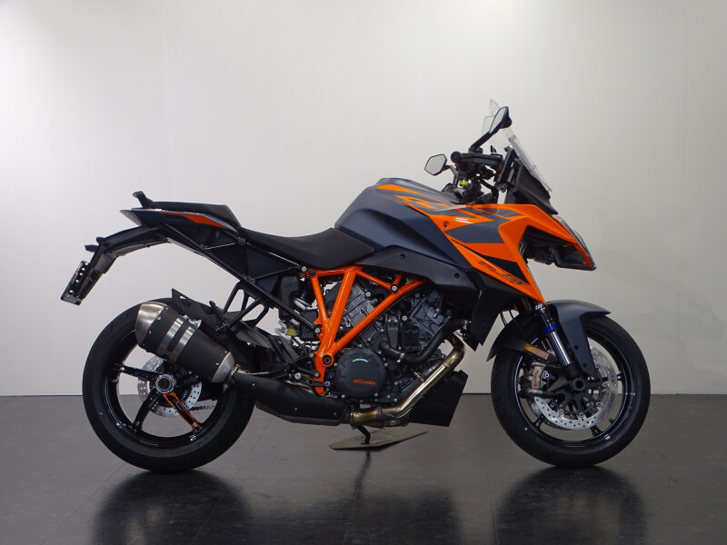 KTM 1290 SUPER DUKE GT
