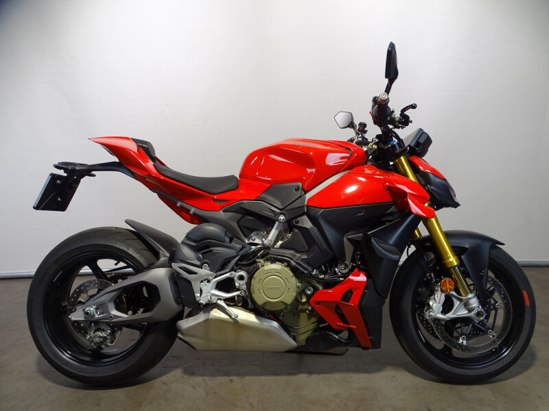 Ducati STREETFIGHTER V4 S