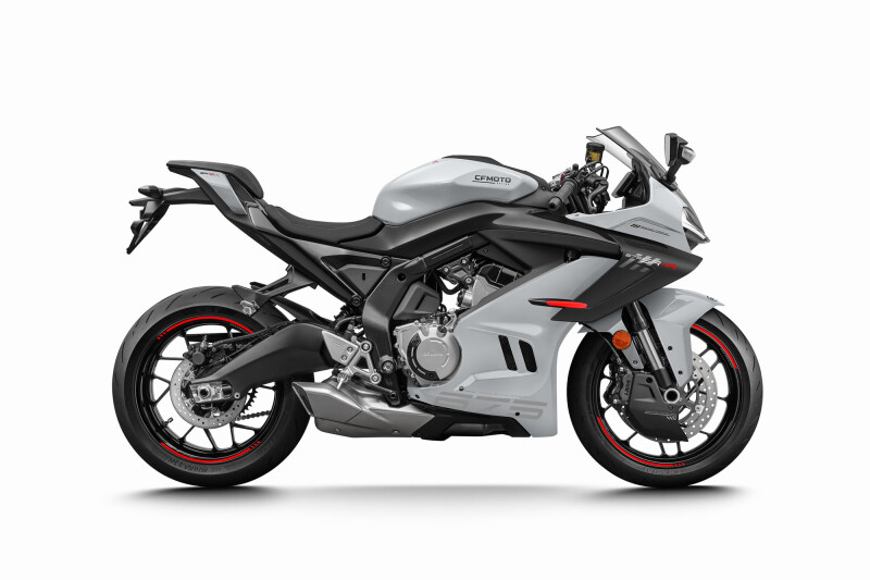 Cfmoto 675 SR-R