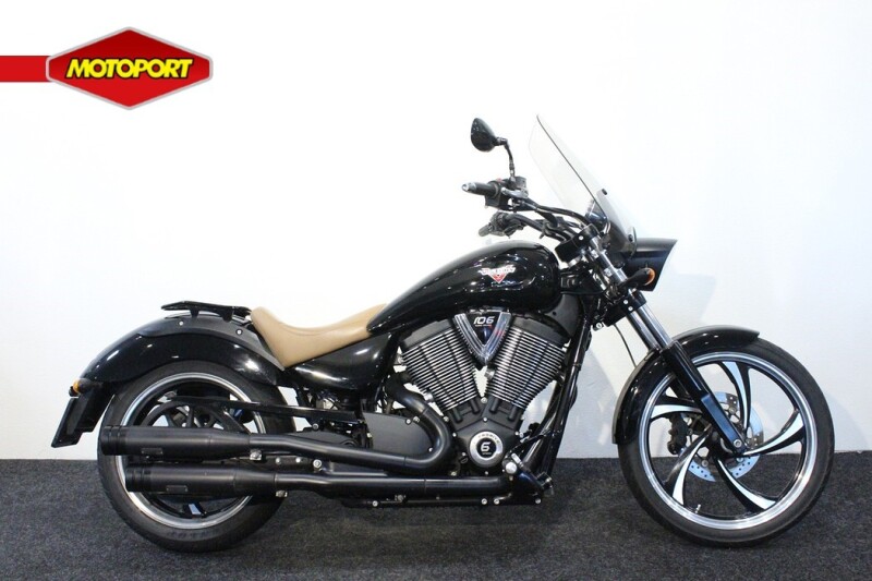 Victory VEGAS 8-BALL