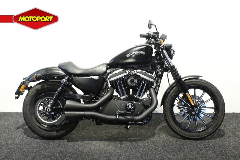 Harley-Davidson XL 883 SPORTSTER IRON