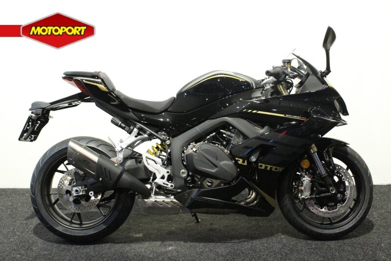Qjmotor SRK 800 RR
