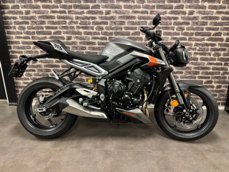 Triumph STREET TRIPLE RS