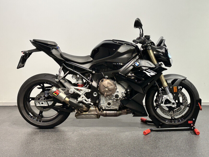 BMW S 1000 R model E/P