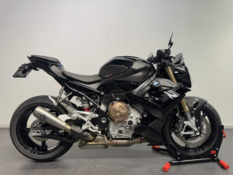 BMW S 1000 R model E/P