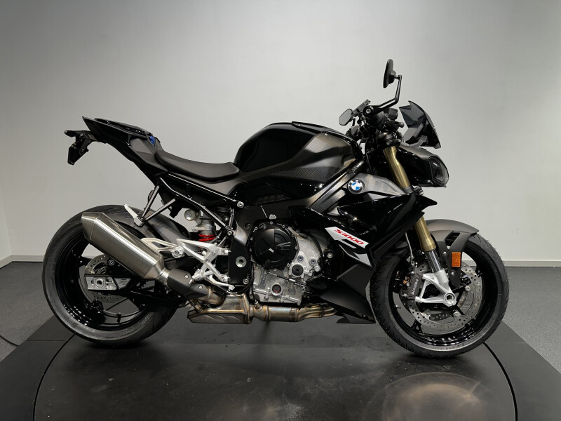 BMW S 1000 R model E/P