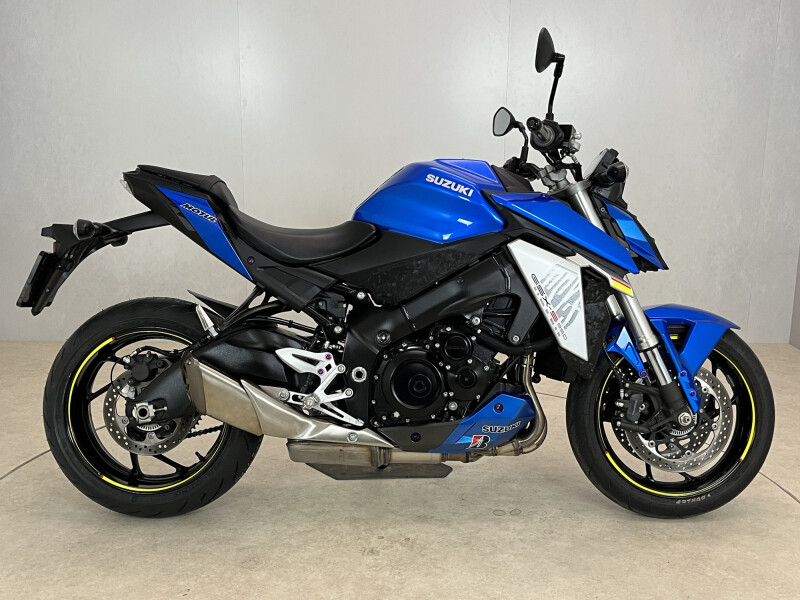 Suzuki GSX -S950