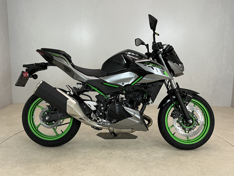 Kawasaki Z 500 SE