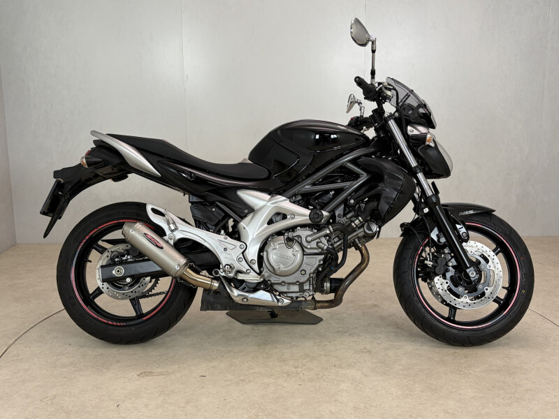 Suzuki SFV 650 ABS GLADIUS