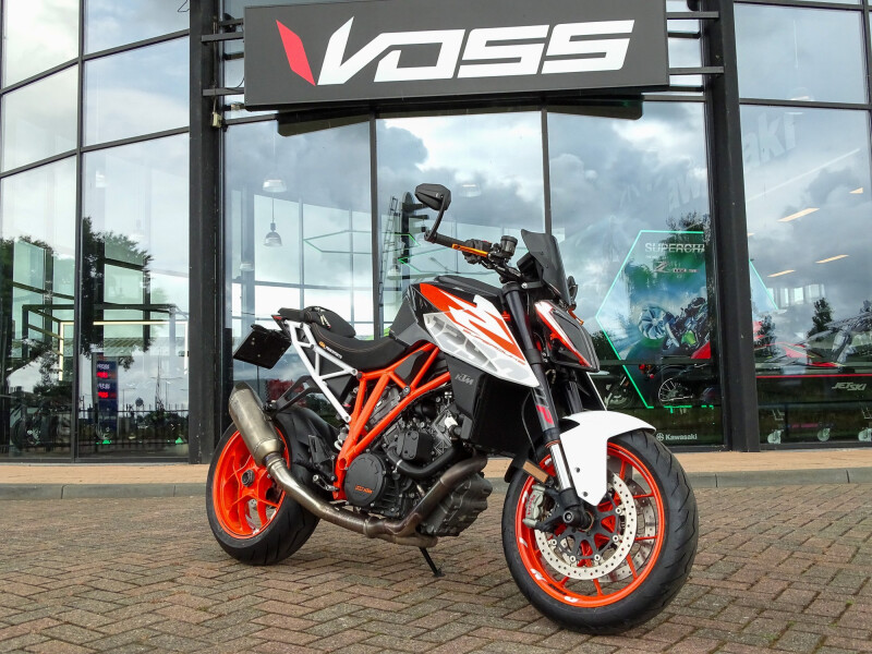 KTM 1290 SUPER DUKE R