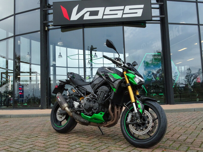 Kawasaki Z900 SE PERFORMANCE