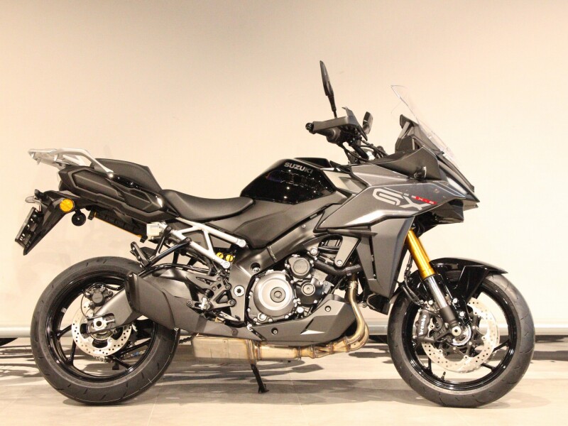 Suzuki GSX-S1000GX