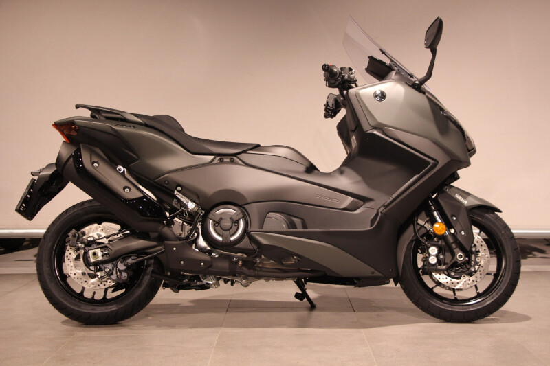 Yamaha T-MAX 560