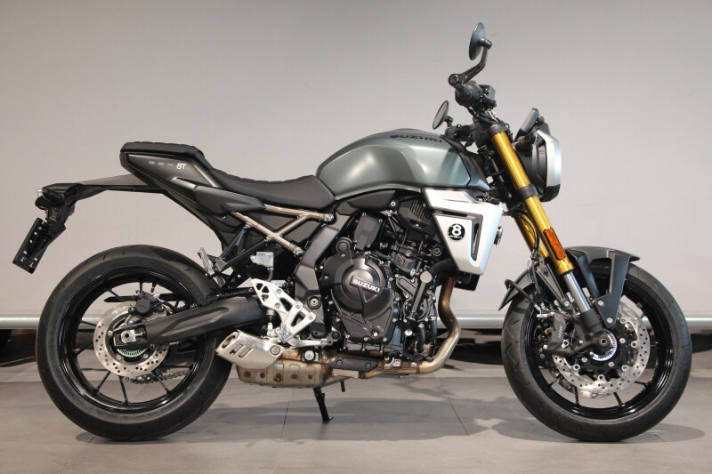 Suzuki GSX-8T