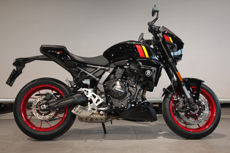 Suzuki GSX-8TT