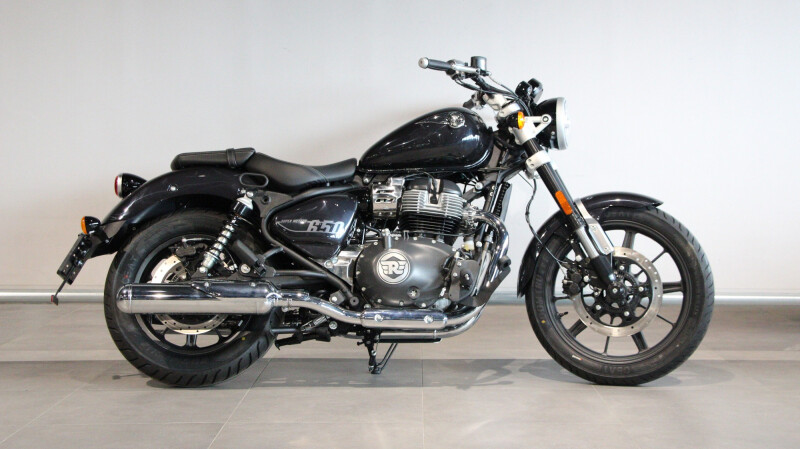 Royal-Enfield SUPER METEOR 650