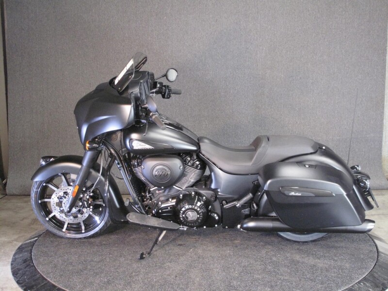 Indian Chieftain Dark Horse €2.000,- SHOWROOMKRTING