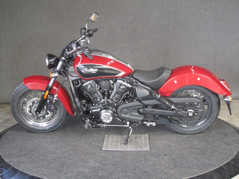 Indian Scout Classic Limited +Tech NIEUW Model 2025!