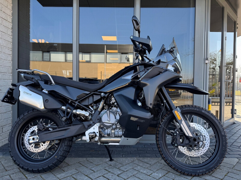 Cfmoto 800 MT-X