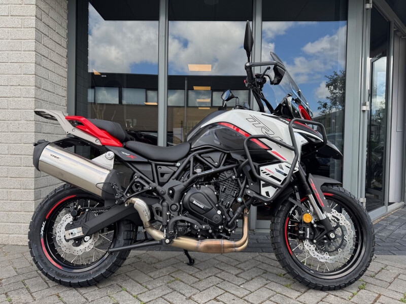 Benelli TRK 702 X