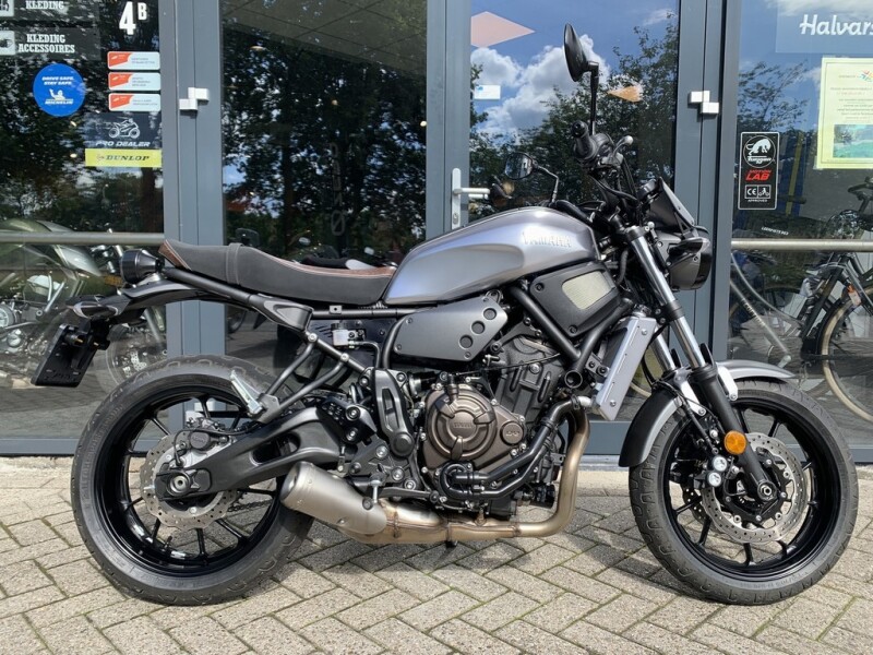 Yamaha XSR700