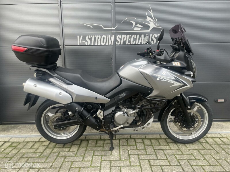 Suzuki V-Strom DL 650 ABS Touring, nette motor vol optie's!!